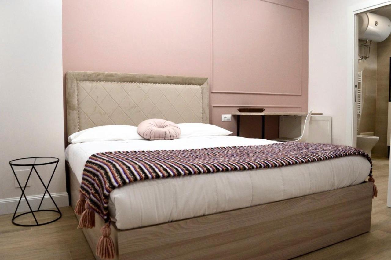 Guest House Domus Gratia Russo Рим Екстериор снимка