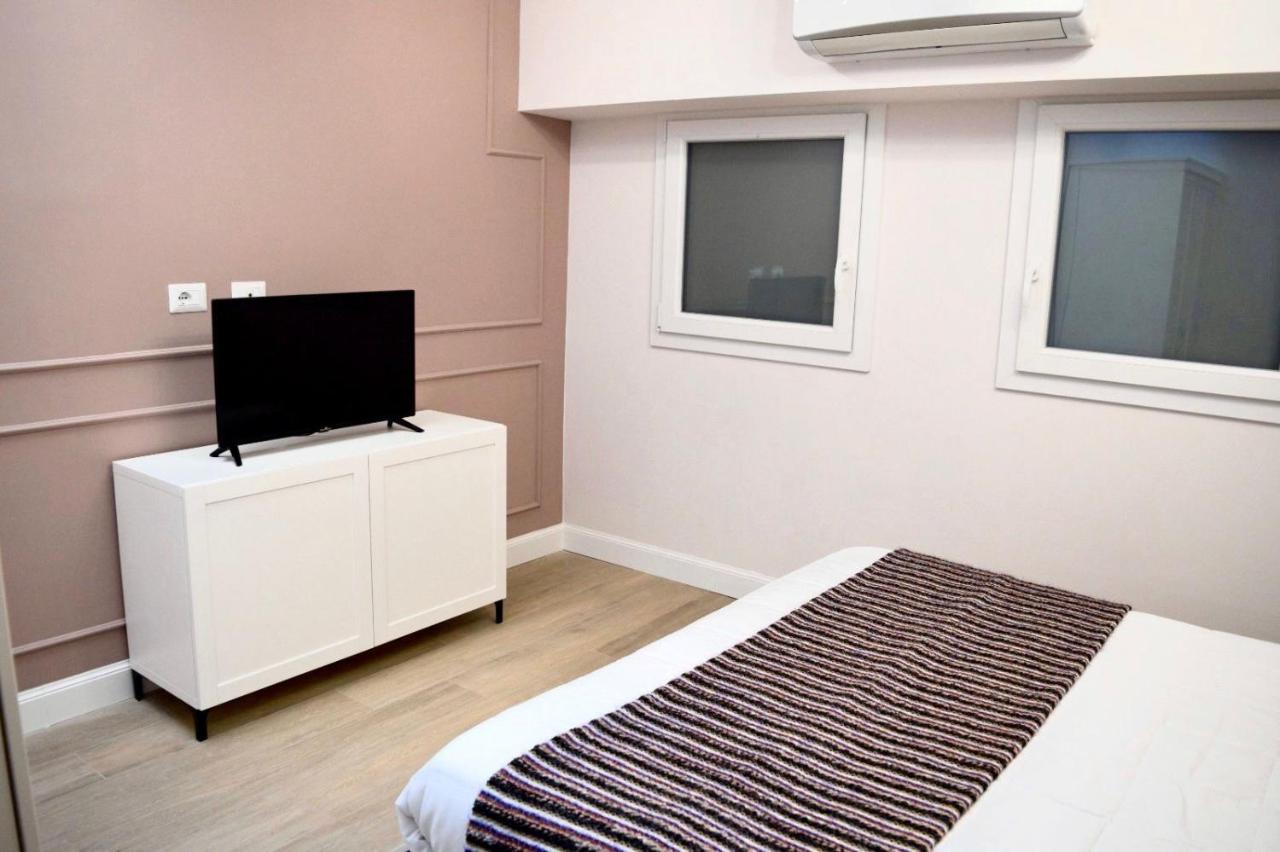 Guest House Domus Gratia Russo Рим Екстериор снимка